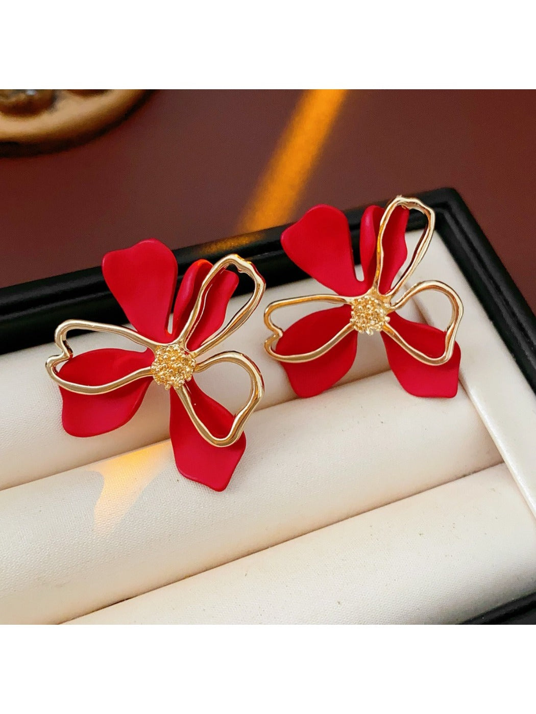 Earwish - Elegant Red & Gold Floral Earrings - Simple & Chic