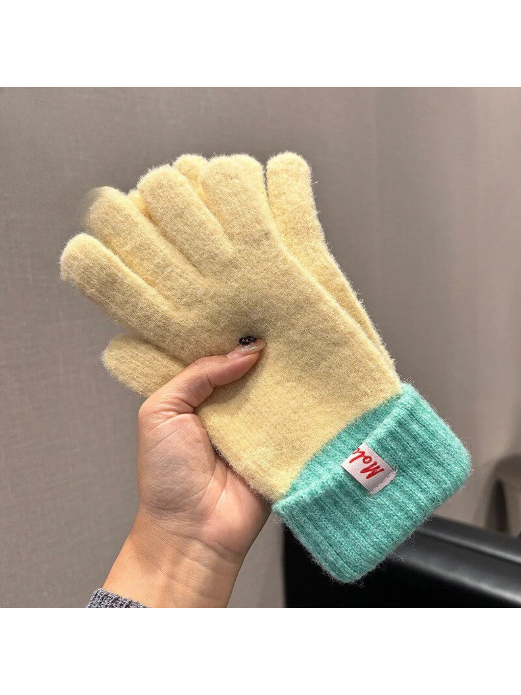 Gloving - Colorblock Fuzzy Texture Gloves