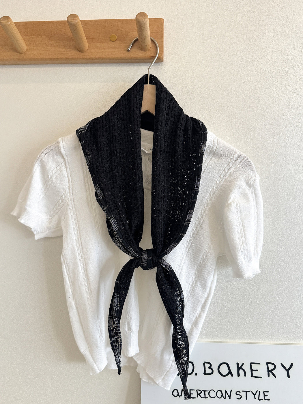 Scarvii - Lace Plaid Edge Triangle Scarf