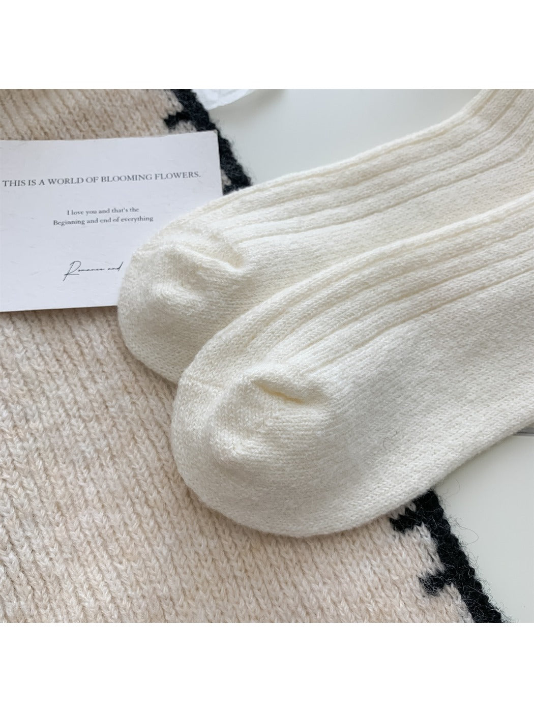 Rufia – Cozy Thick Mid-Calf Socks with Contrast Trim