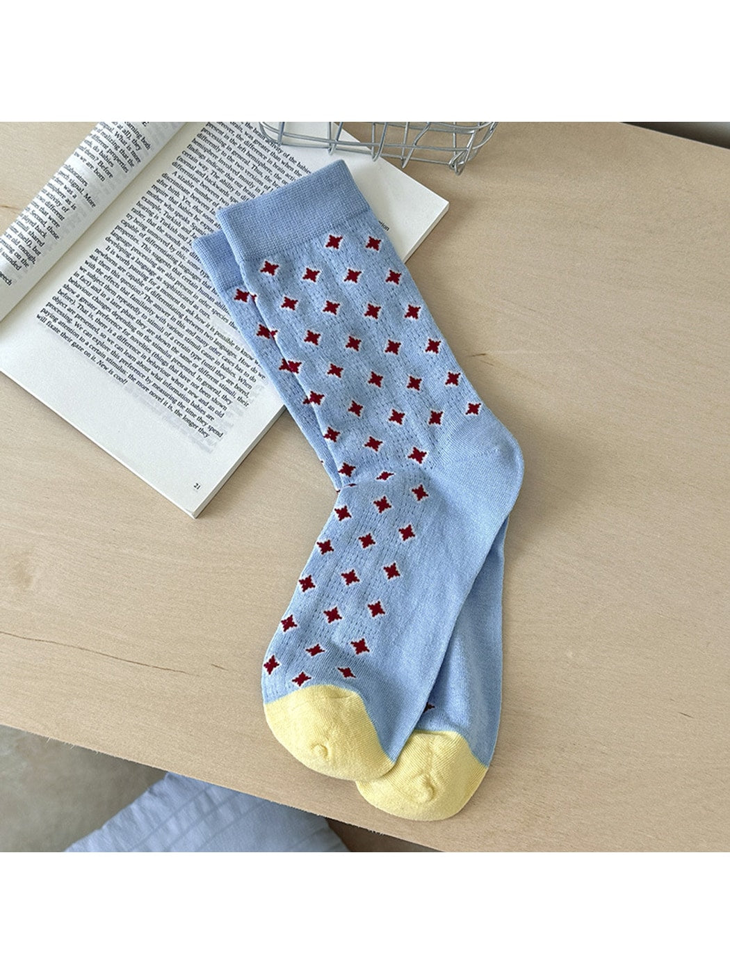 Rufia - Retro Mixed Pattern Casual Crew Socks