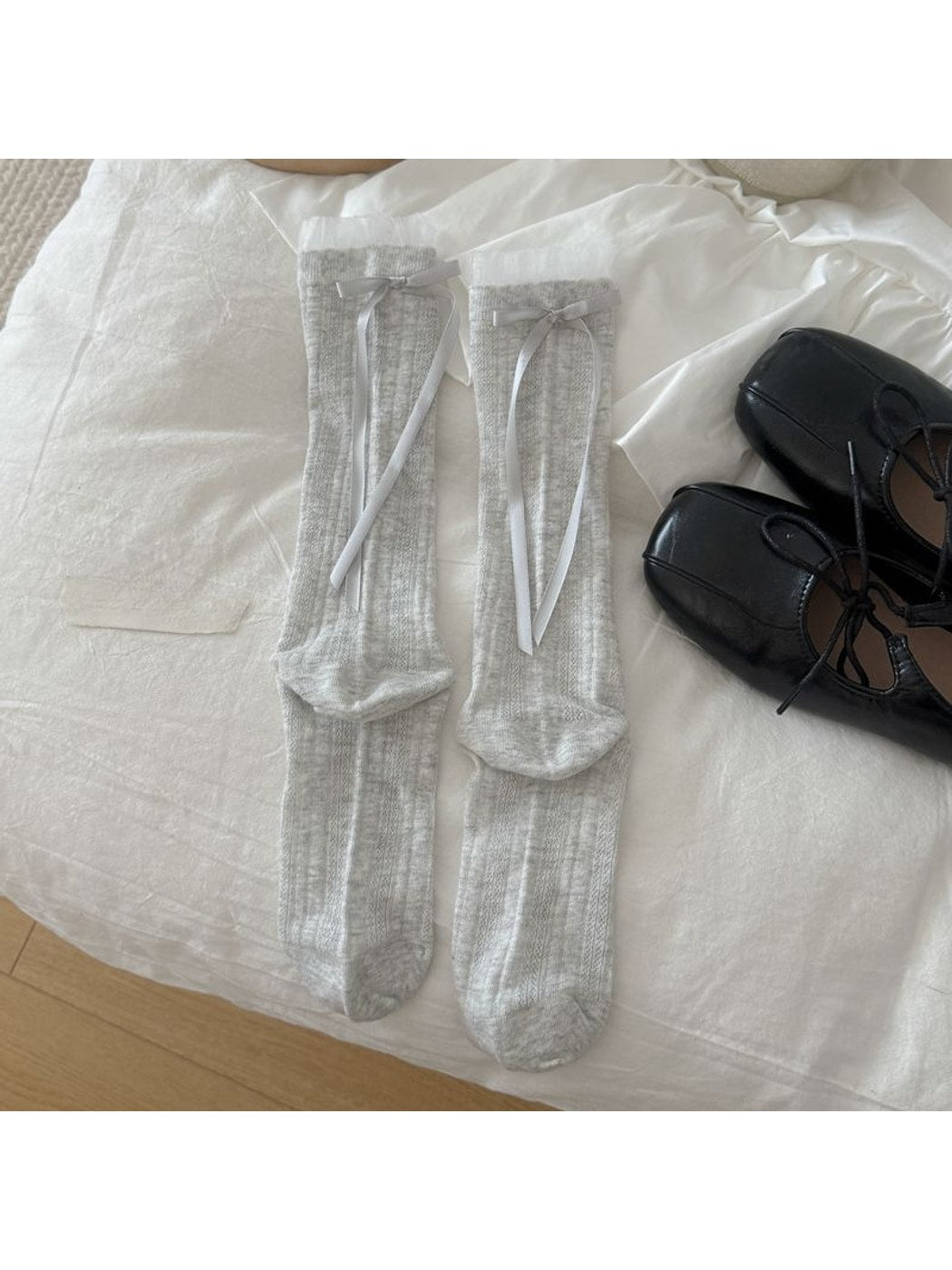 Rufia - Simple Solid Color Bow Mid-calf Socks