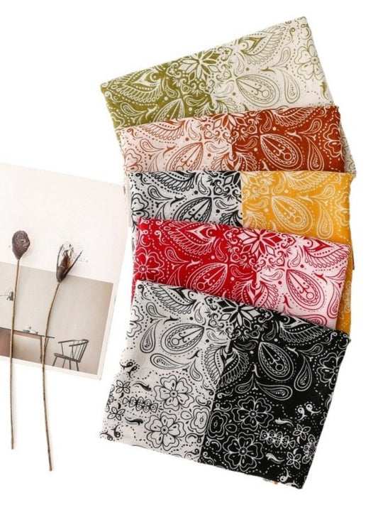 Scarvii - Color-Block Scarf Shawl with Paisley Print - Vintage & Classic
