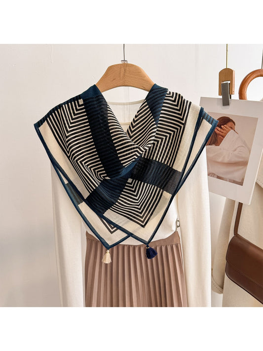 Scarvii - Retro Line Pattern Fashion Square Scarf