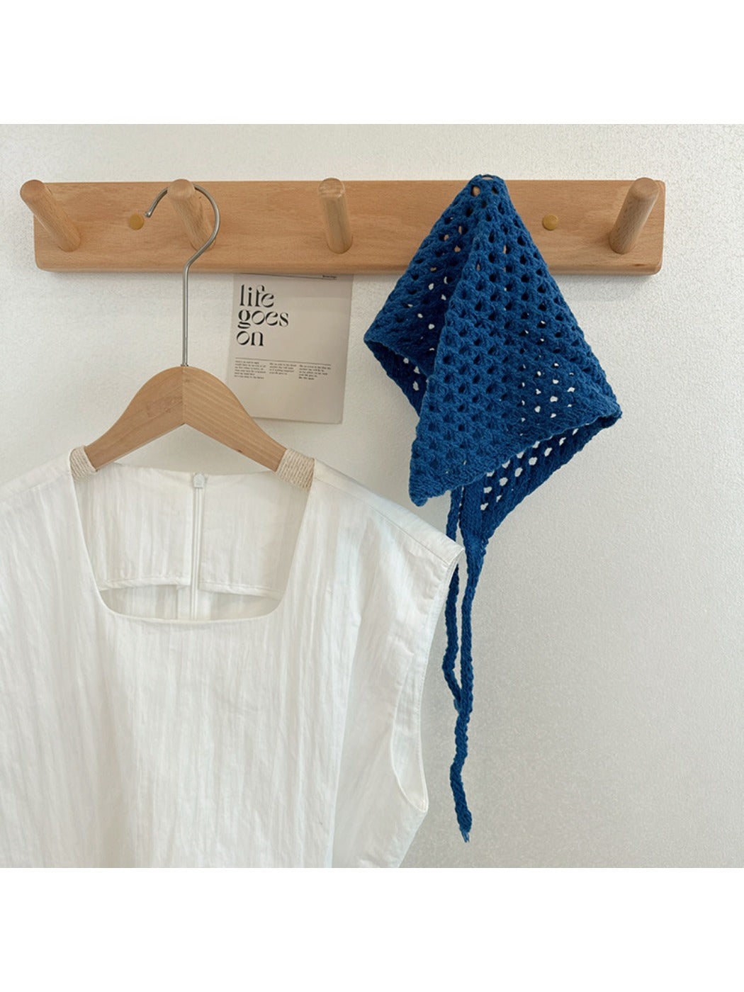Scarvii - Vintage Knitted Triangle Scarf with Openwork Pattern