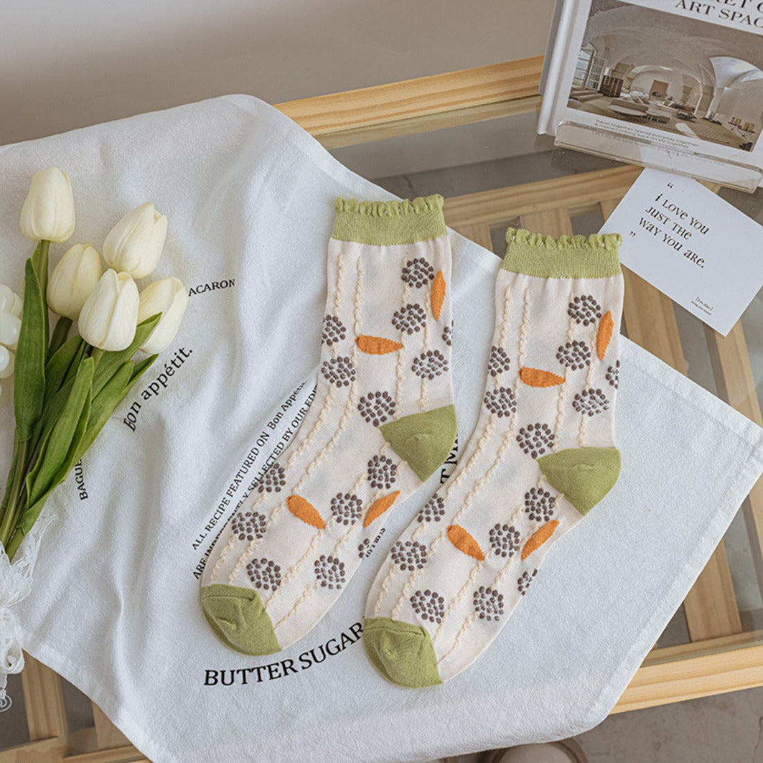 Rufia - Floral Lace Trim Mid-Calf Socks