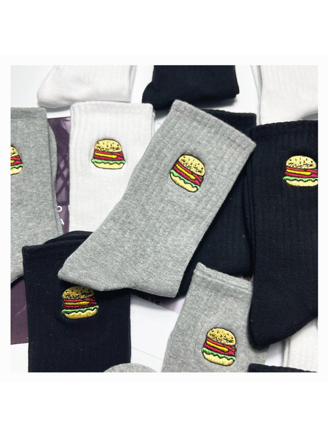 Rufia - Solid Base Burger Motif Crew Socks
