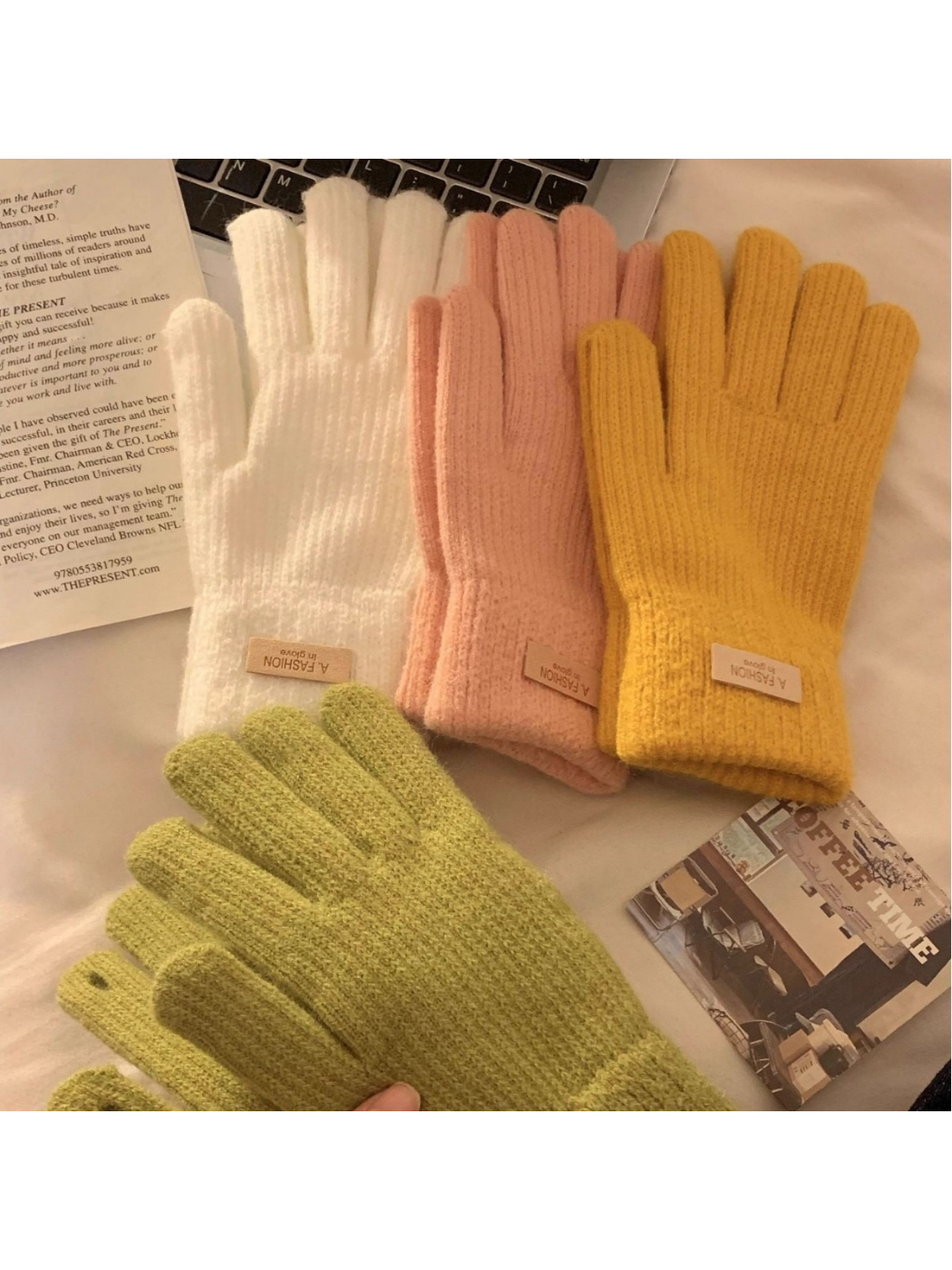 Gloving - Ribbed Cuff Touchscreen Gloves