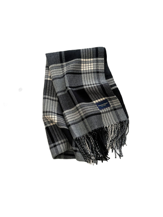 Scarvii - Mixed-Scale Plaid Fringed Scarf