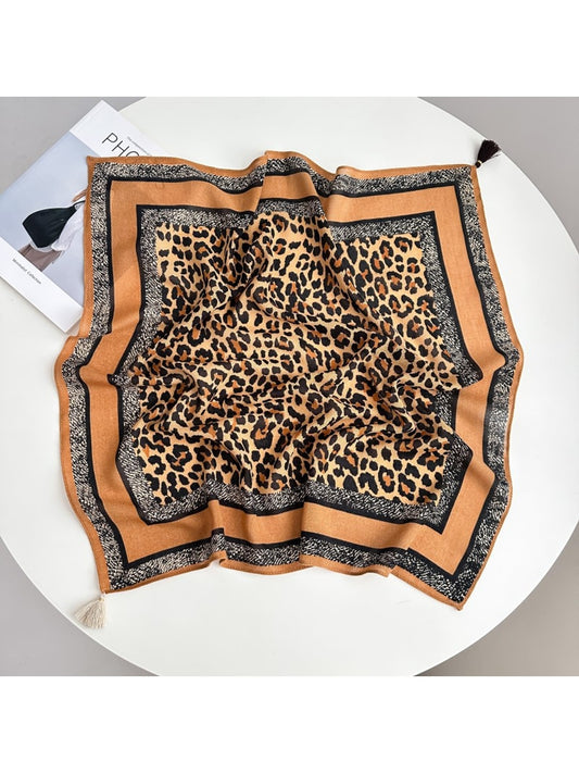 Scarvii - Classic Leopard Pattern Fashion Square Scarf