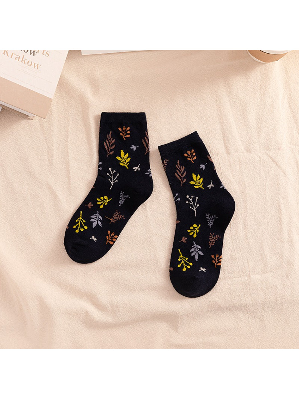 Rufia - Botanical Pattern Crew Socks