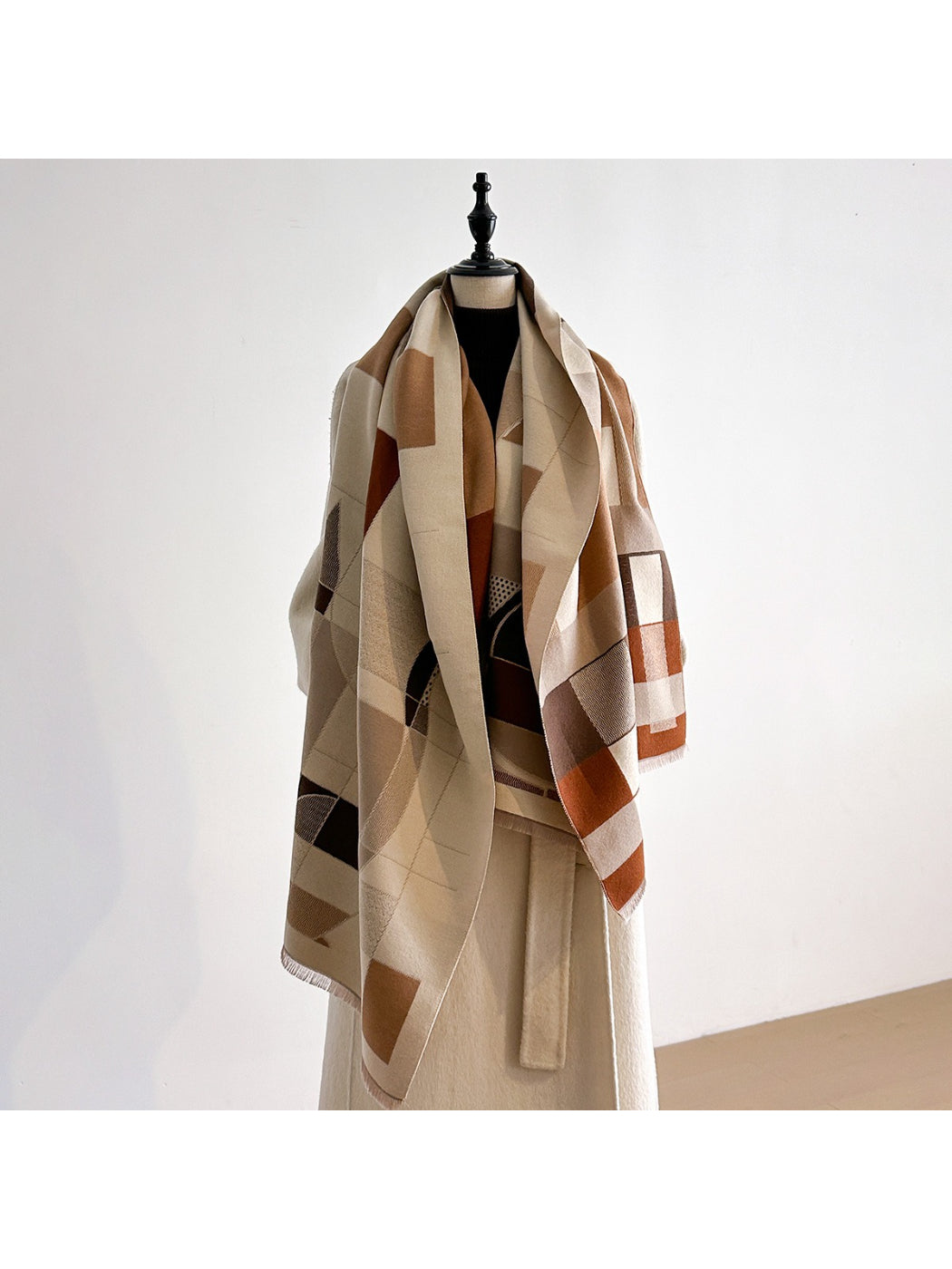 Scarvii – Geometric Print Fringe Scarf & Wrap