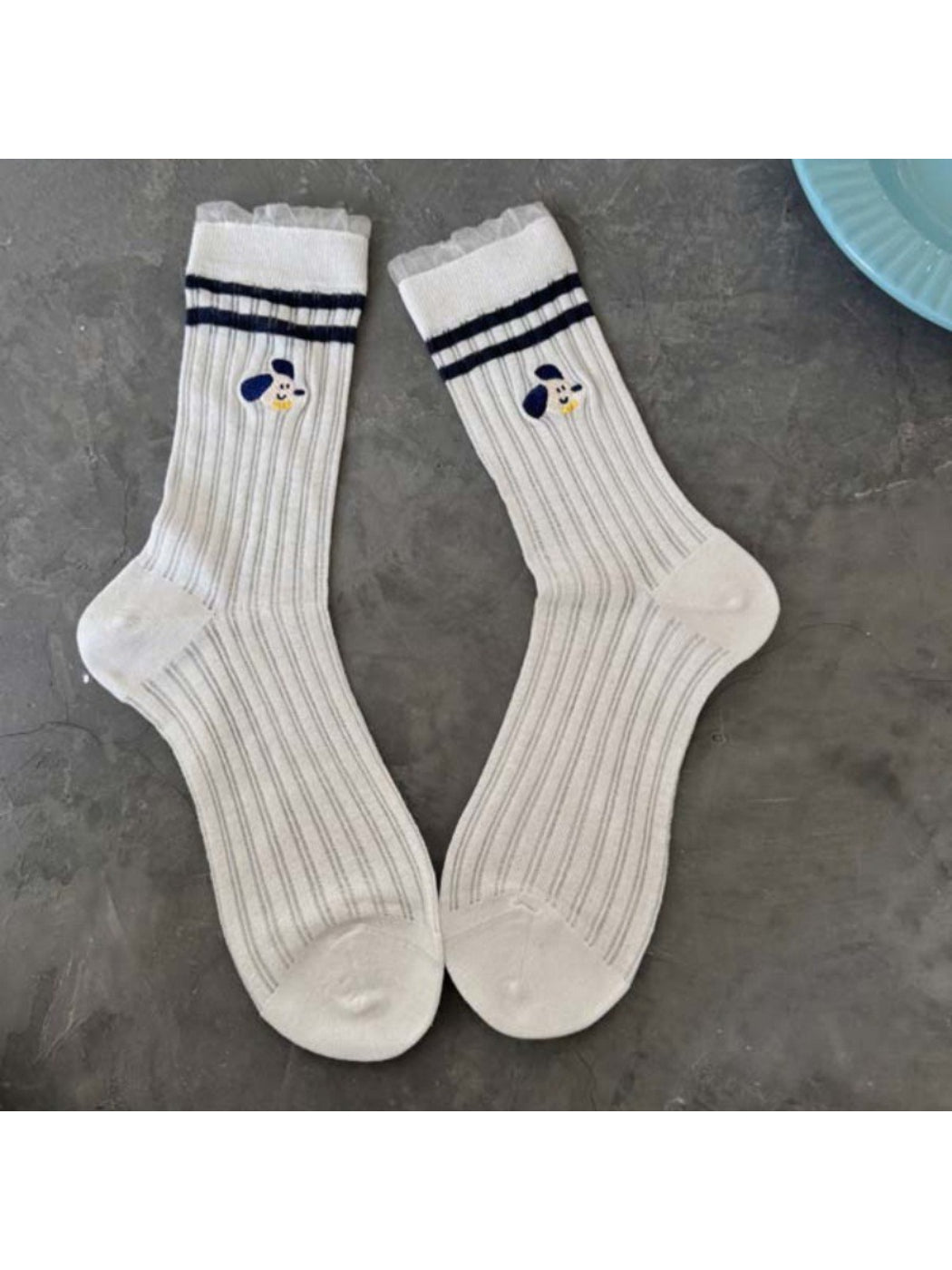 Side view of Rufia Playful Pup Everyday Socks showing heel and toe details