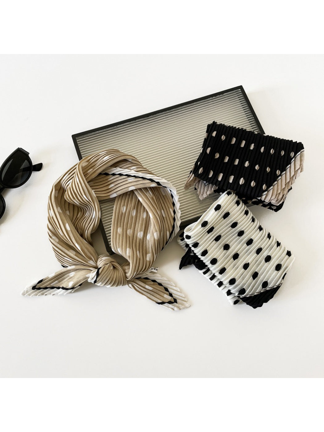 Scarvii - Polka Dot Pleated Scarf
