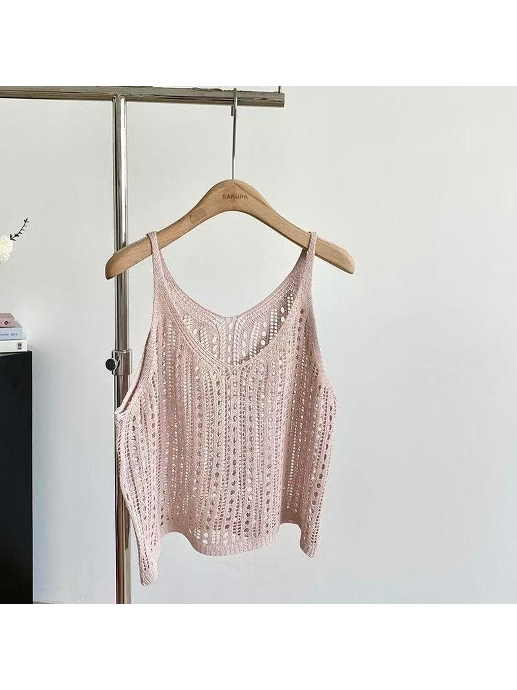 Crosa - Cute Loose Fit Solid Color Knit Vest