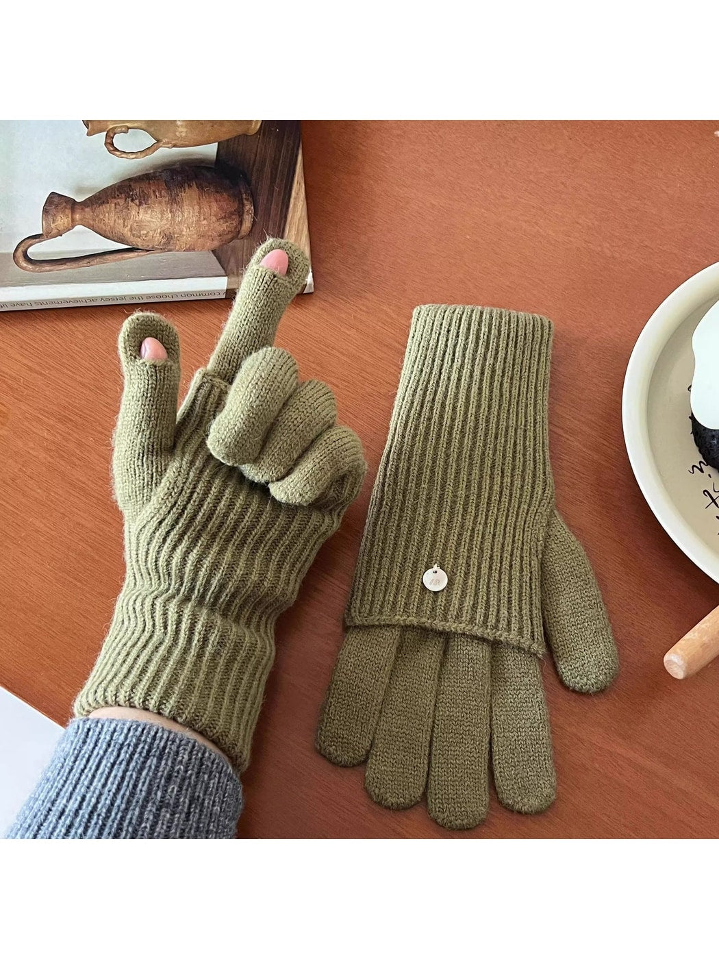 Gloving - Women's Layered Ribbed Knit Winter Gloves
