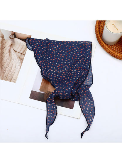 Scarvii - Floral Print Detail Decorative Triangle Bandana
