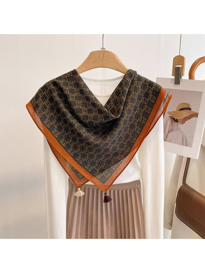Scarvii - Retro Printed Tassel Detail Square Scarf