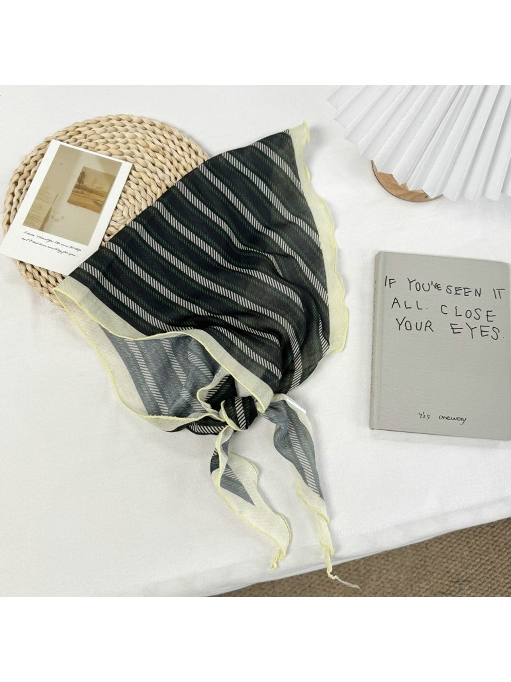 Scarvii - Elegant Plaid Fashion Triangle Bandana