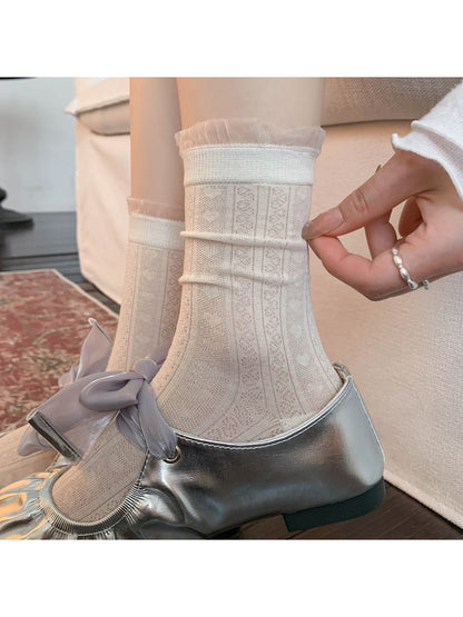 Rufia - White Lace Ruffle Edge Crew Socks