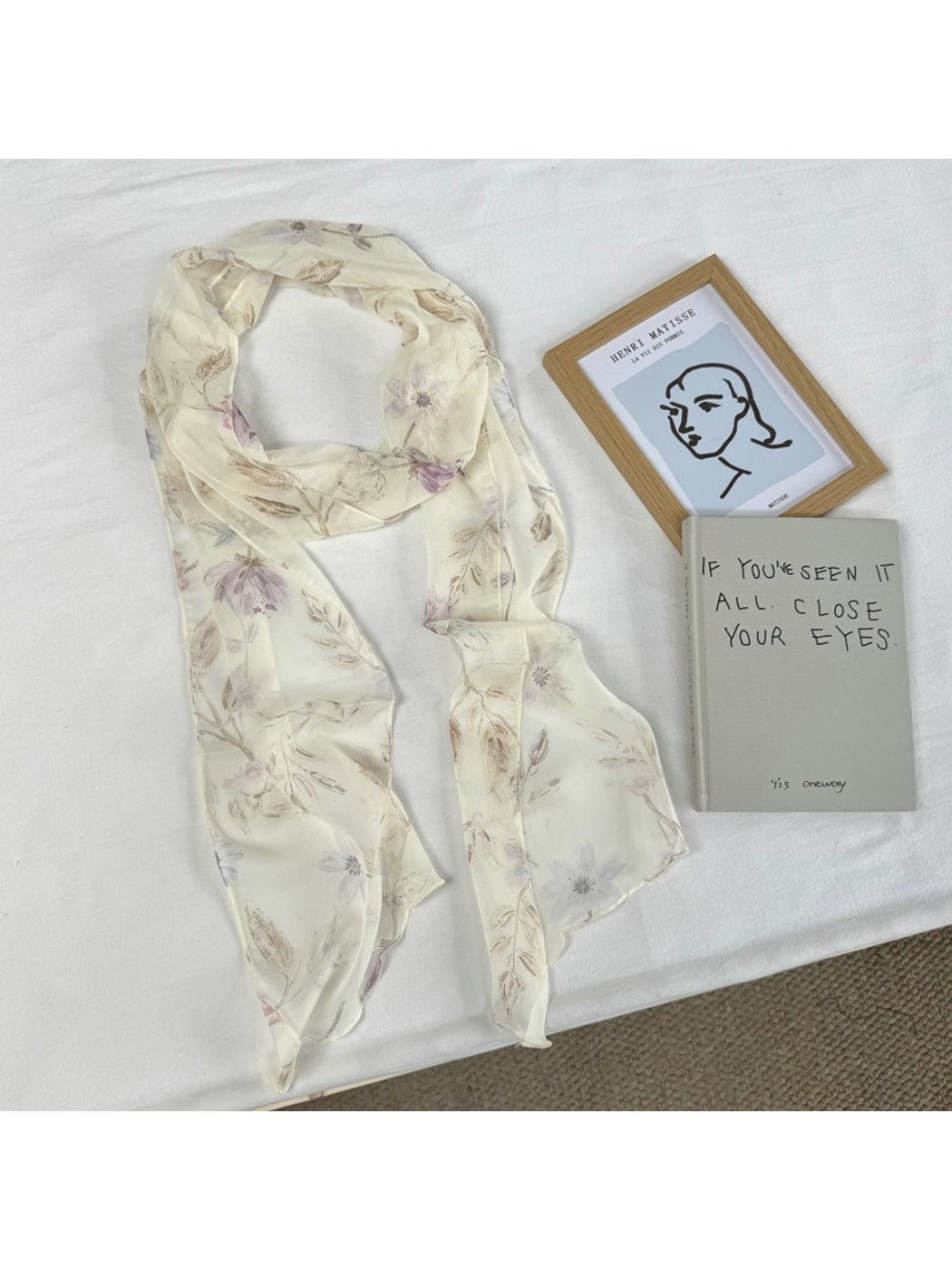 Scarvii - Elegant Light-hued Floral Print Scarf
