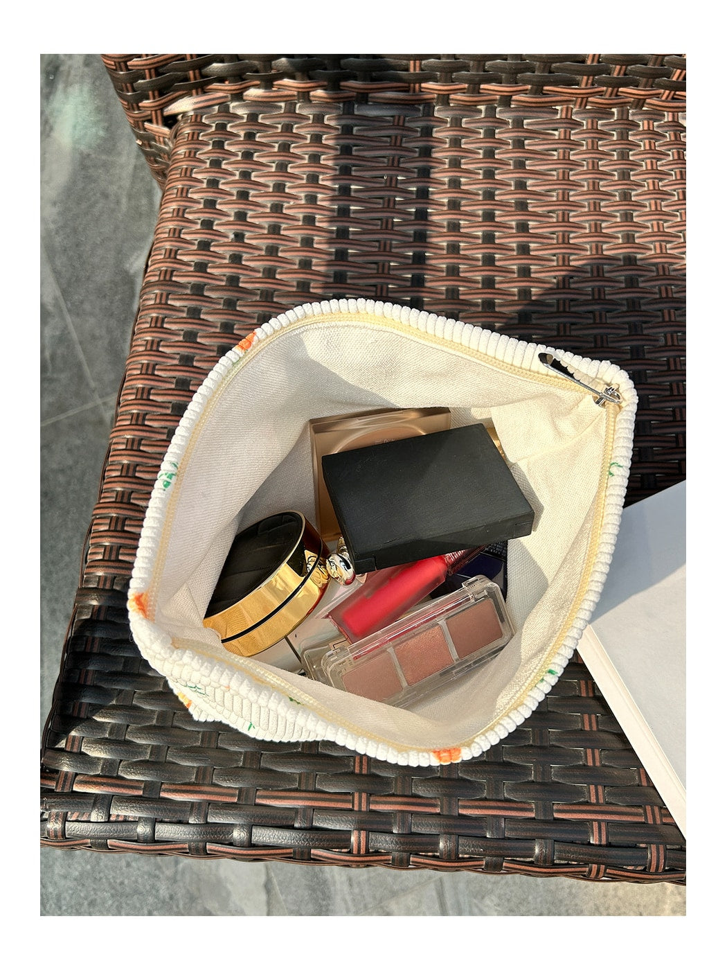 Cosbai - Striped and Printed Portable Cosmetic Bag