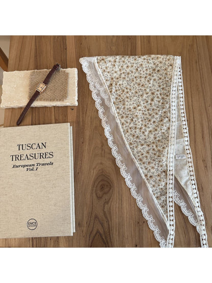 Scarvii - Floral Lace Trim Printed Triangle Bandana Scarf
