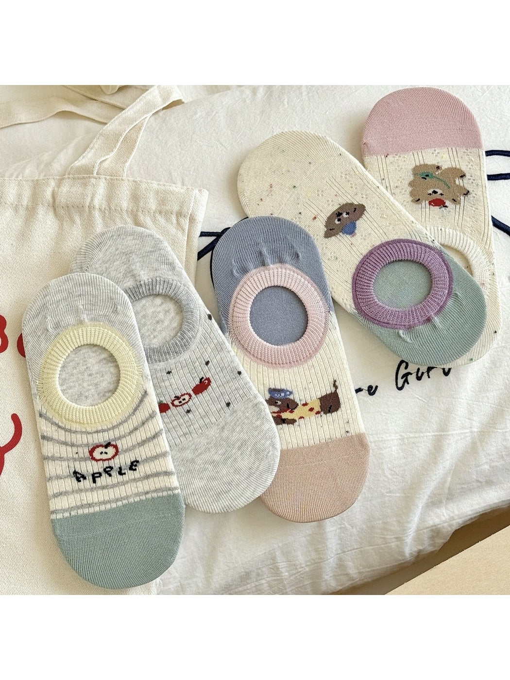 Rufia - Playful Cartoon Print Low Cut Women's Socks