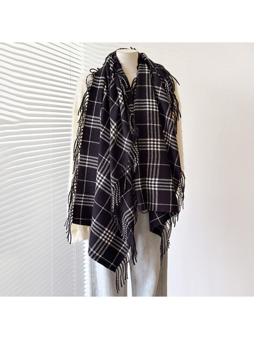 Scarvii – Tassel Fringe Plaid Scarf & Shawl