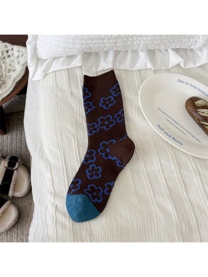 Rufia – Colorful Knit Socks in Bold Patterns