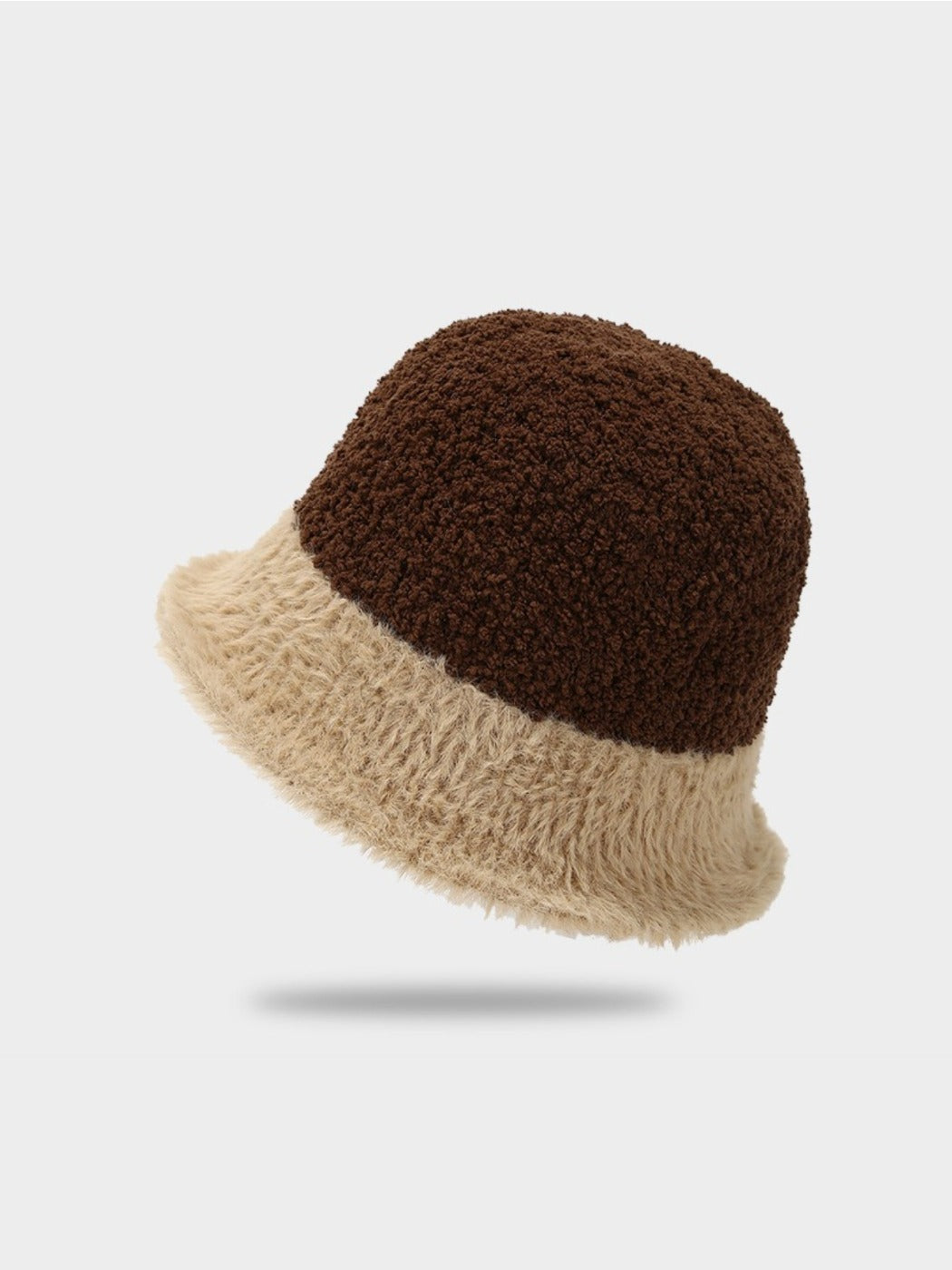 Haila – Two-Tone Fuzzy Winter Bucket Hat