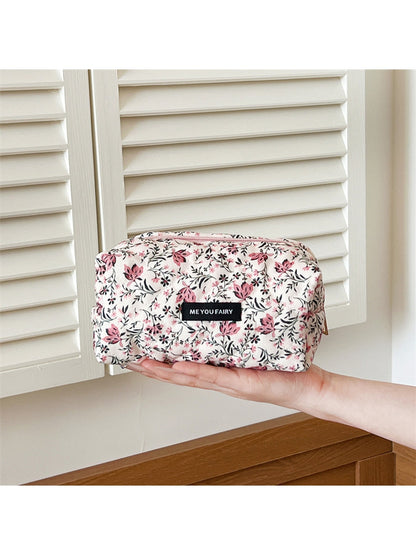 Cosbai - Floral Pattern Handheld Makeup Bag