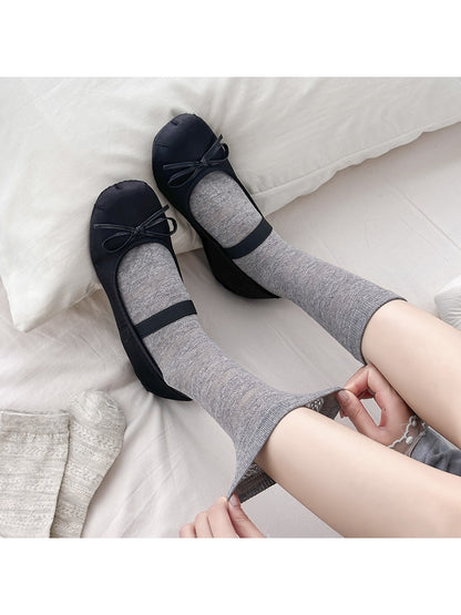 Rufia - Gentle Muted Geometric Openwork Crew Socks
