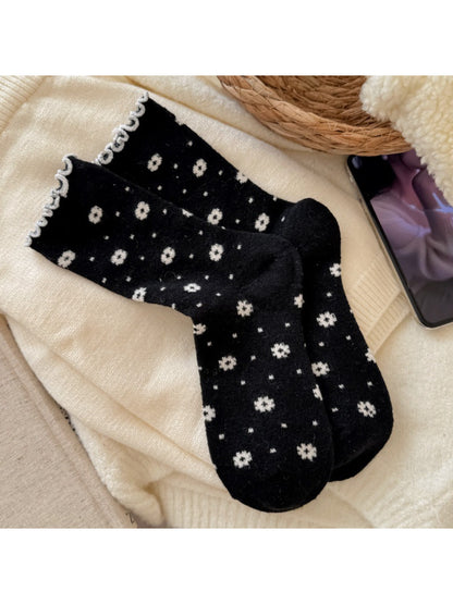 Rufia - Daisy Ruffle Crew Socks
