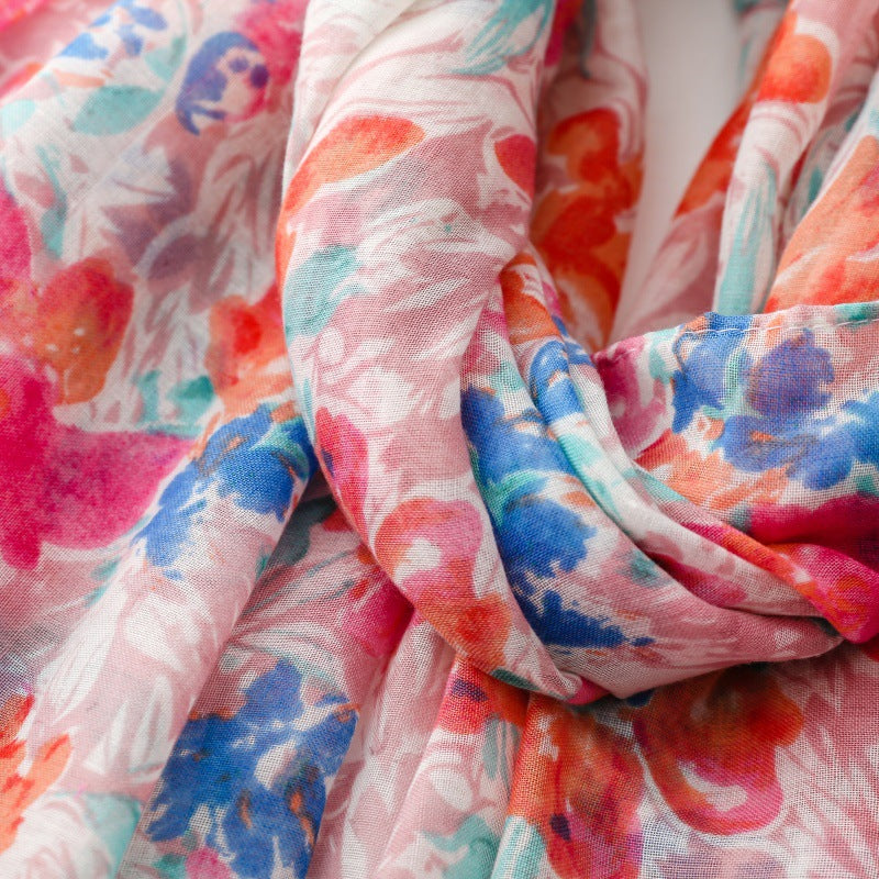 Floral scarf drape detail