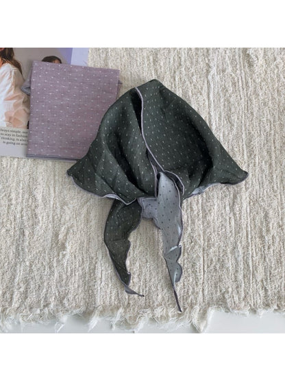 Scarvii Soft Dotted Triangle Scarf