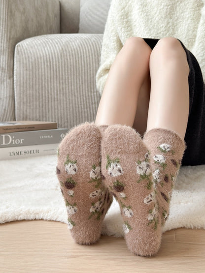 Rufia - Soft Floral Texture Crew Socks