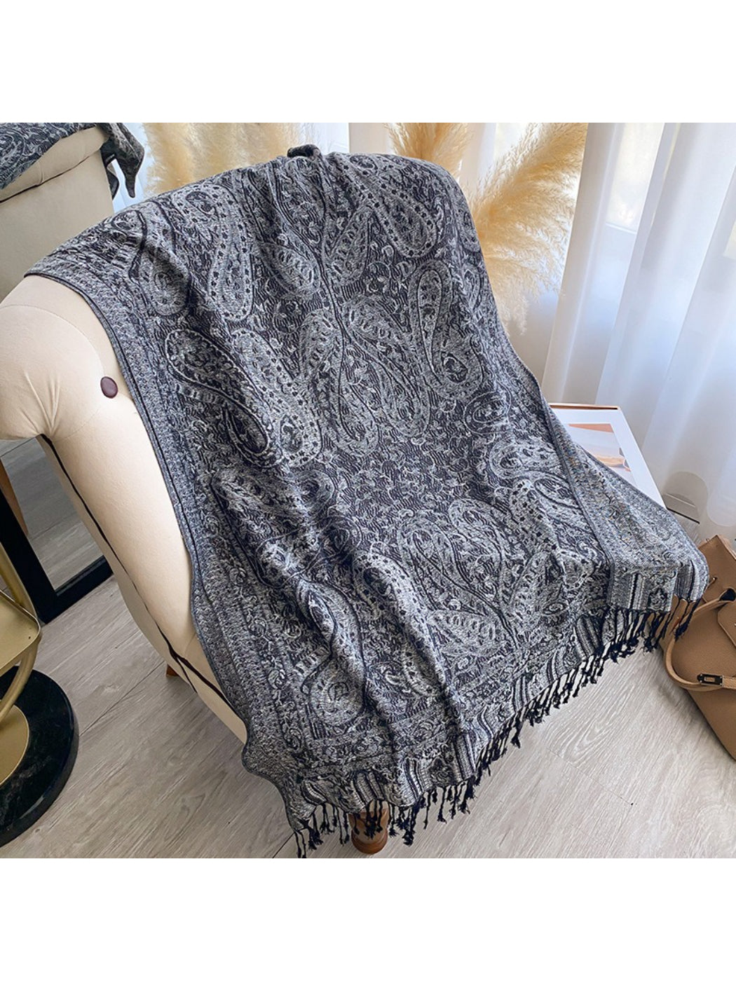 Scarvii - Vintage Floral Border Fringe Scarf