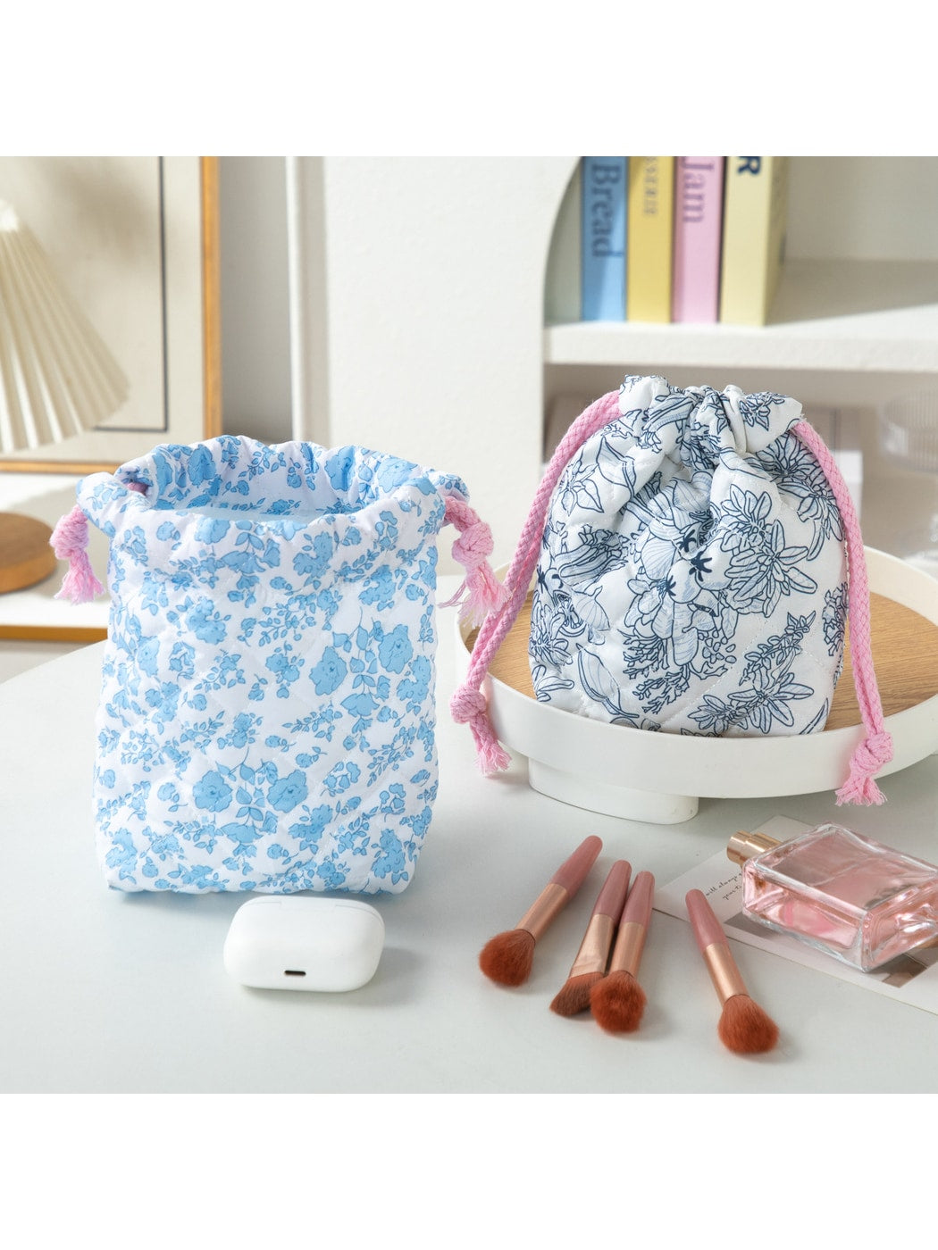 Cosbai - Quilted Floral Drawstring Pouch