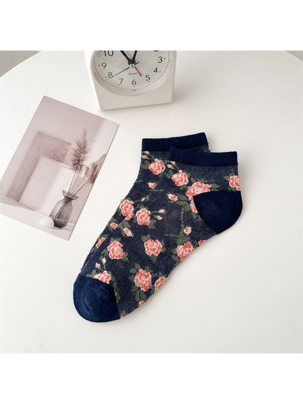Rufia - Vintage Rose Pattern Ankle Socks