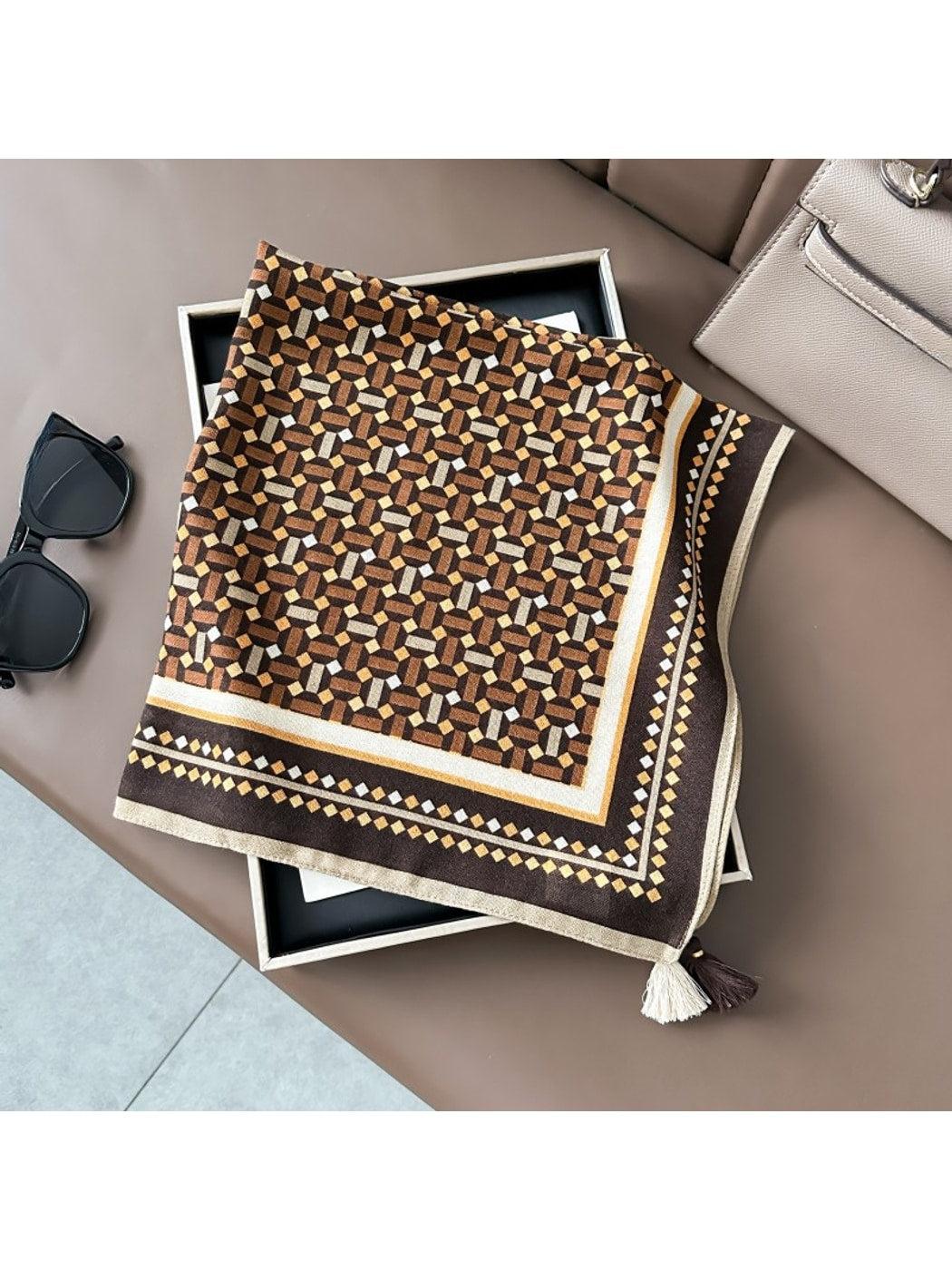 Scarvii - Elegant Geometric Print Square Scarf