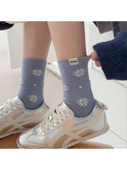 Rufia - Mid-Calf Winter Socks with Snowflake & Dots Patterns