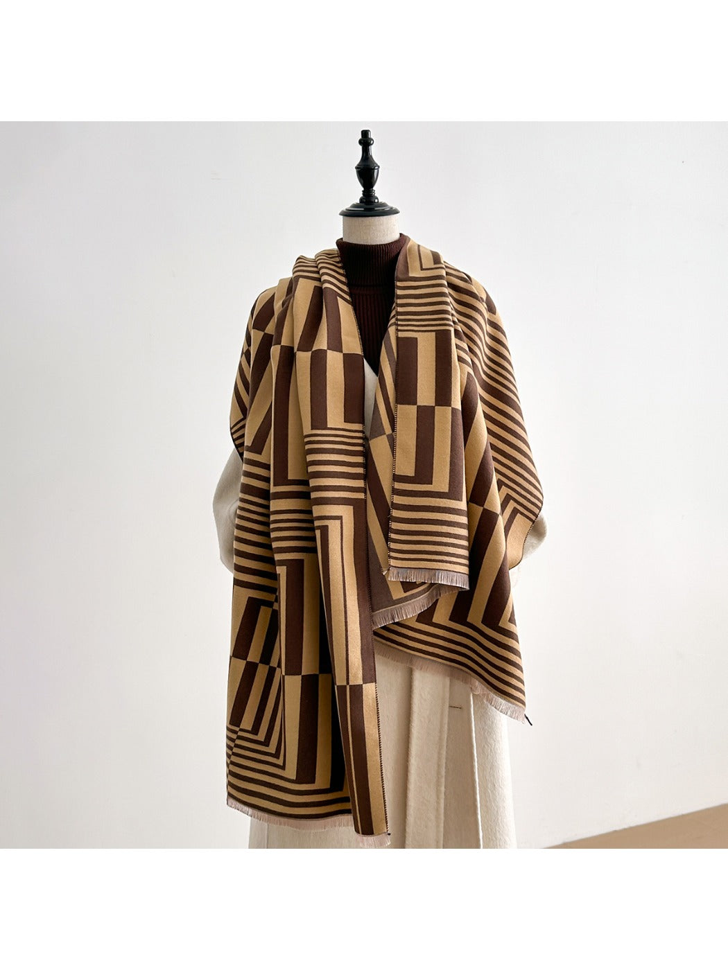 Scarvii – Striped Geometric Winter Scarf & Shawl