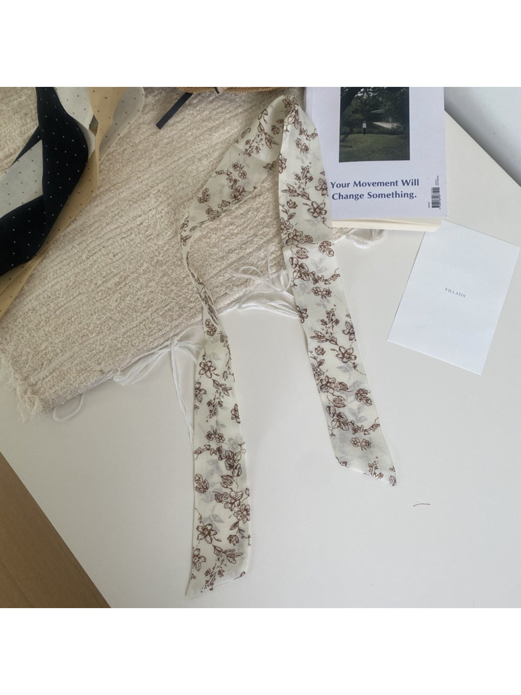 Scarvii - Minimal Floral Ribbon Skinny Scarf