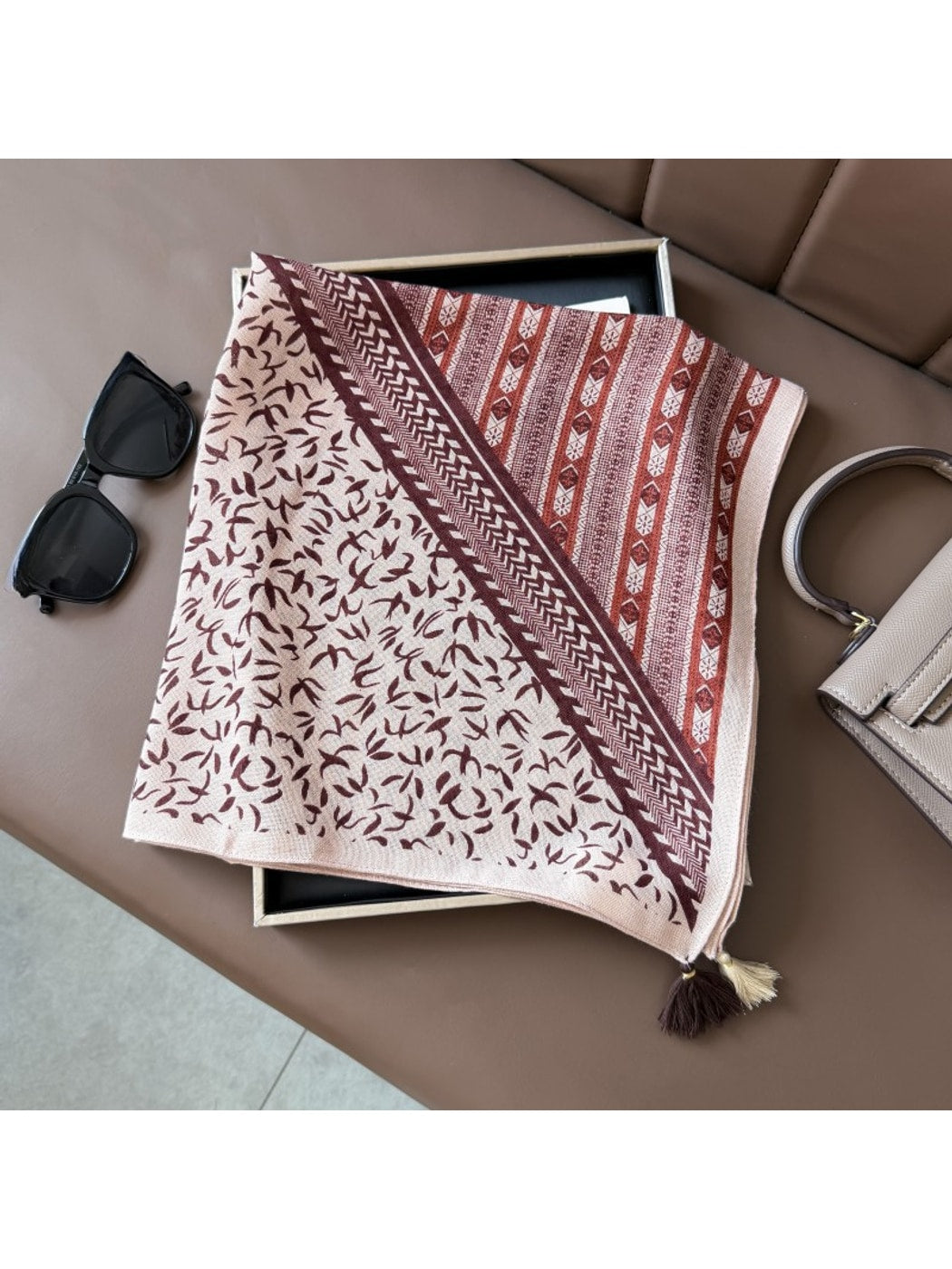 Scarvii - Colorblock Patchwork Pattern Square Scarf