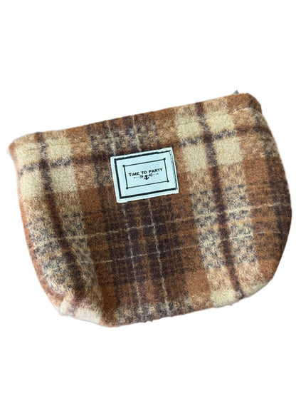 Cosbai - Classic Plaid Small Storage Clutch Bag