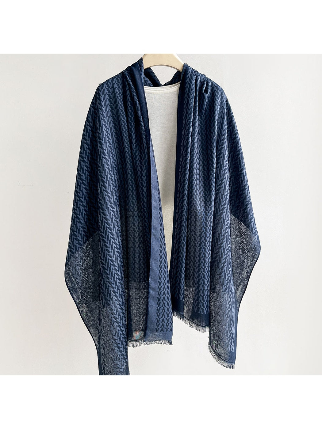 Scarvii - V-Shape Geometric Print Summer Wrap Scarf