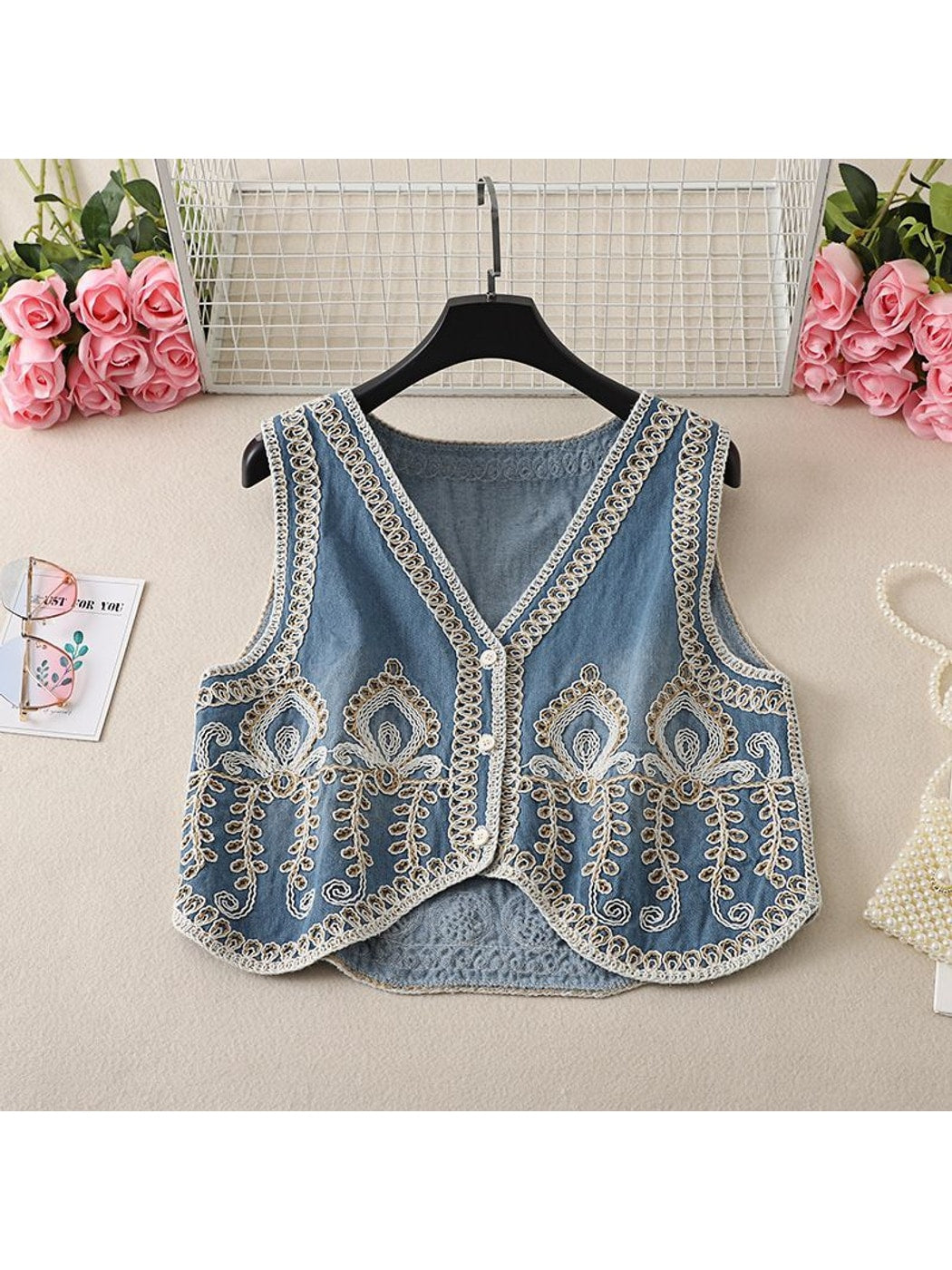 Crosa - Mixed Patterns Embroidered Vest