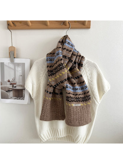 Scarvii - Geometric Zigzag Band Fuzzy Textured Scarf