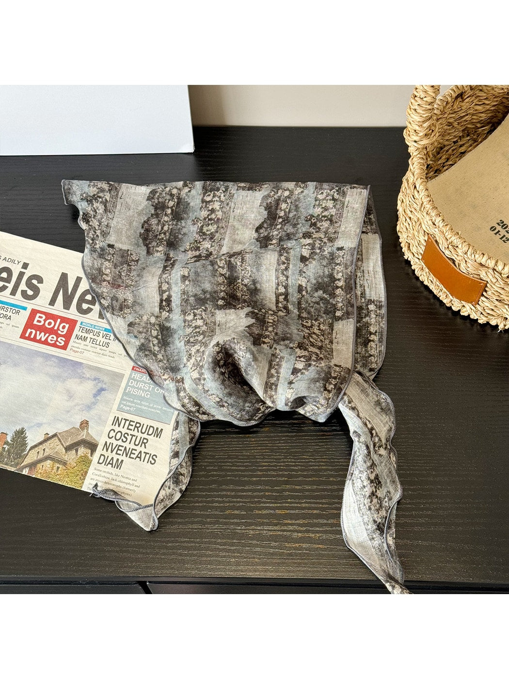 Scarvii - Distressed Style Wavy Trim Printed Triangle Scarf